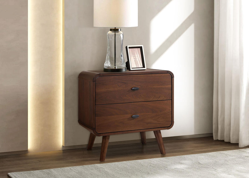 Robyn Bedroom Set