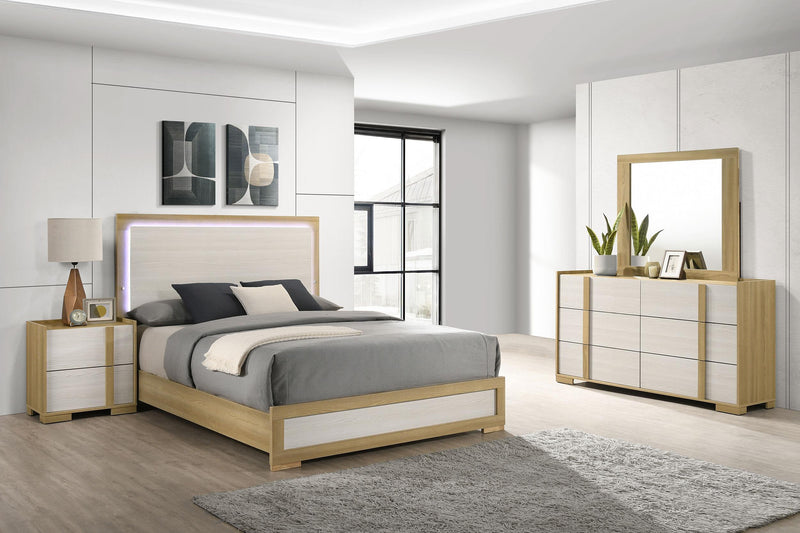 Hyland Bedroom Set_x000D_