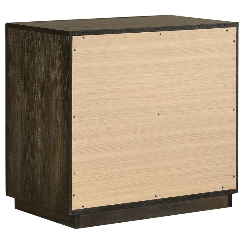 Atlas 5-piece Queen Bedroom Set Dark Oak - detail 6