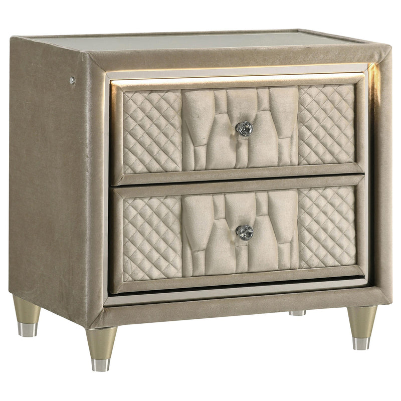 Lorient 5-piece Queen Bedroom Set Ivory and Camel - detail 5