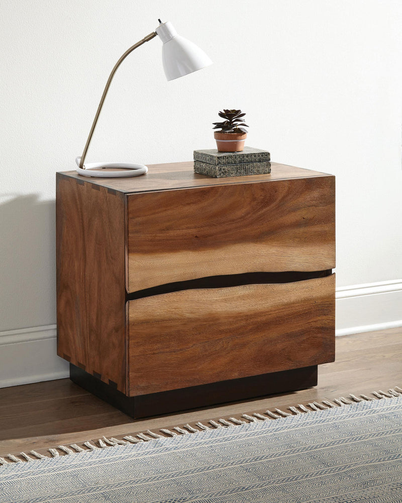 Winslow Bedroom Set (Storage Bed)