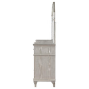 Evangeline 9-drawer Dresser with Mirror Silver Oak - detail 5