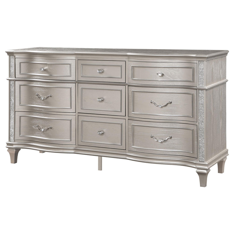 Evangeline 9-drawer Dresser Silver Oak - detail 4