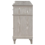 Evangeline 9-drawer Dresser Silver Oak - detail 5