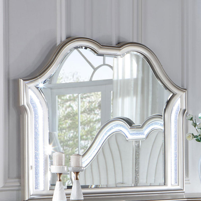 Evangeline Dresser Mirror Silver Oak - detail 5