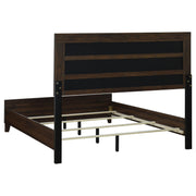 Welsley 5-piece Queen Bedroom Set Walnut - detail 4