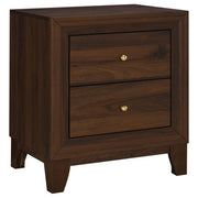 Welsley 5-piece Queen Bedroom Set Walnut - detail 5
