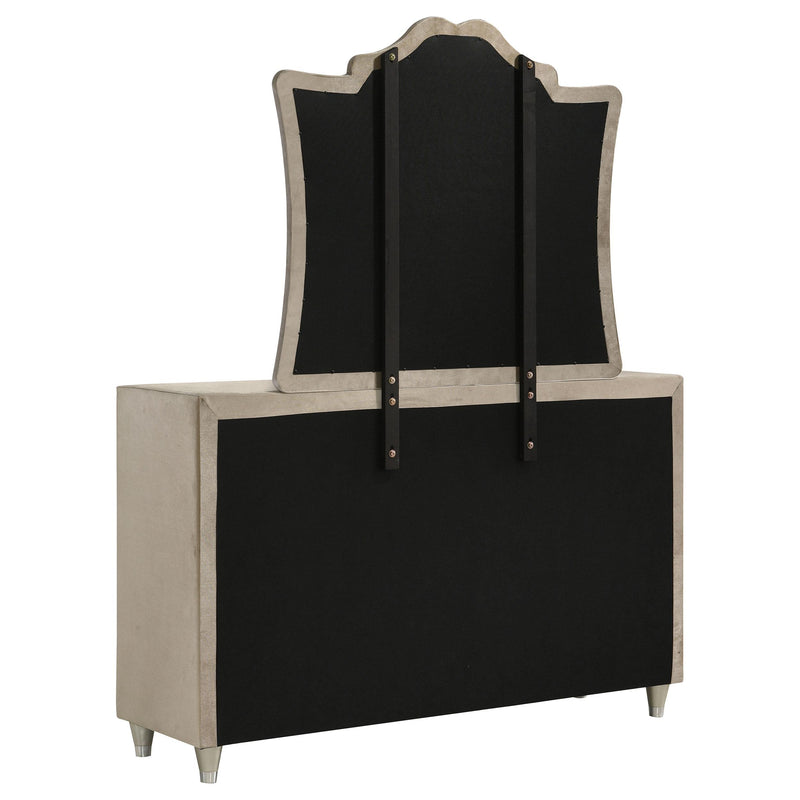 Antonella 7-drawer Upholstered Dresser with Mirror Ivory - detail 6