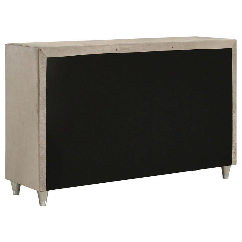 Antonella 7-drawer Upholstered Dresser Ivory and Camel - detail 6