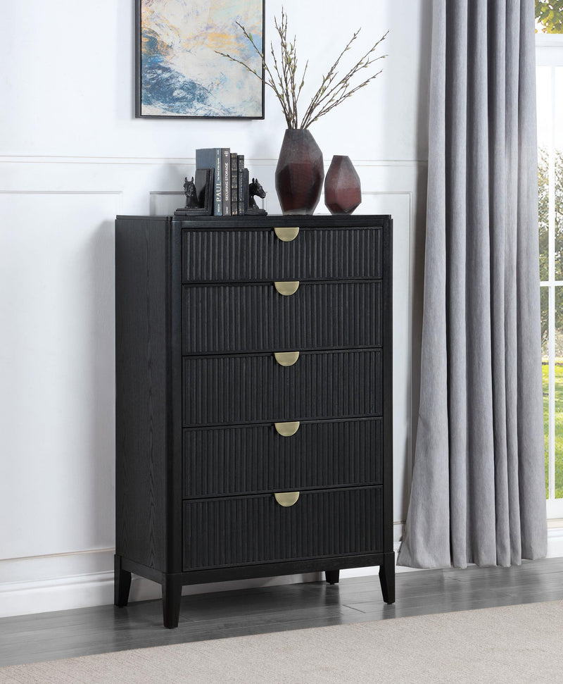 Brookmead Bedroom Set