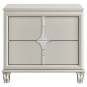 Olivia 2-drawer Nightstand Bedside Table Pearl White - detail 3