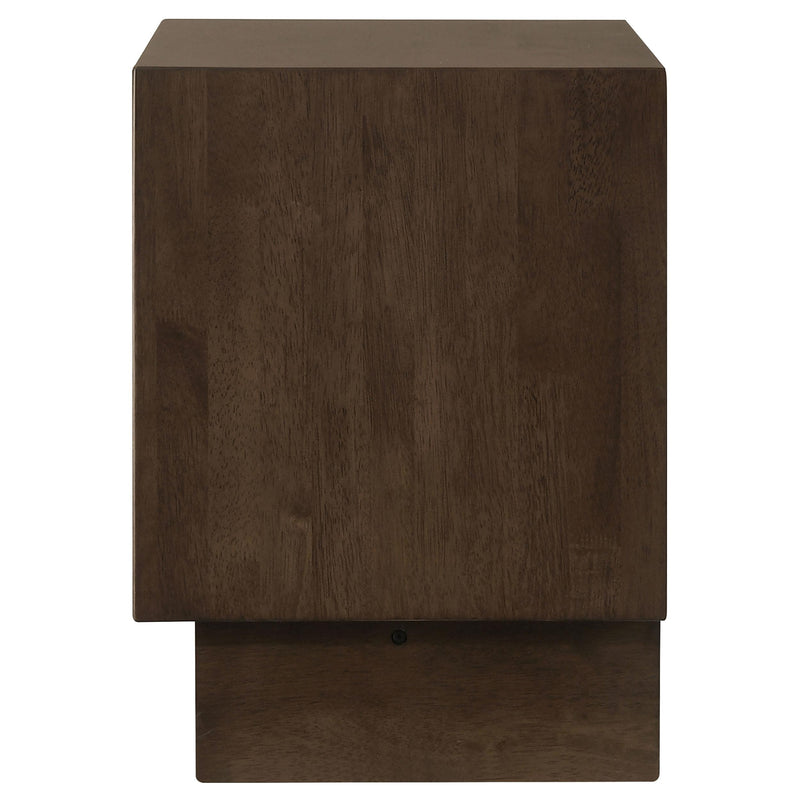 Glenwood 2-drawer Nightstand Bedside Table Warm Brown - detail 5