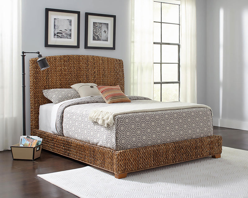 Laughton Banana Leaf Queen Panel Bed Amber - detail 5
