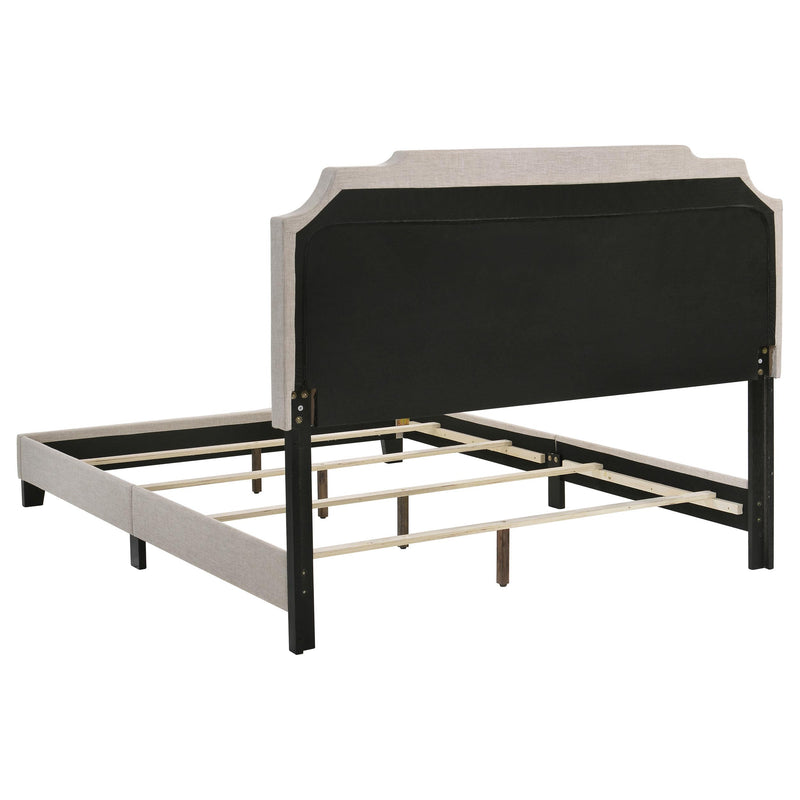 Tamarac Upholstered Eastern King Panel Bed Beige - detail 4