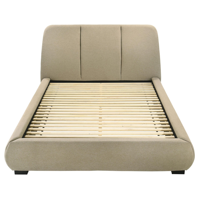 Mokena 46-inch Upholstered Queen Platform Bed Brown - detail 4