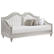 Evangeline Upholstered Twin Daybed Silver Oak - detail 3