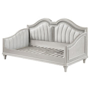Evangeline Upholstered Twin Daybed Silver Oak - detail 6