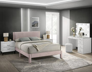 Crownmark Lucia Bed - Pink