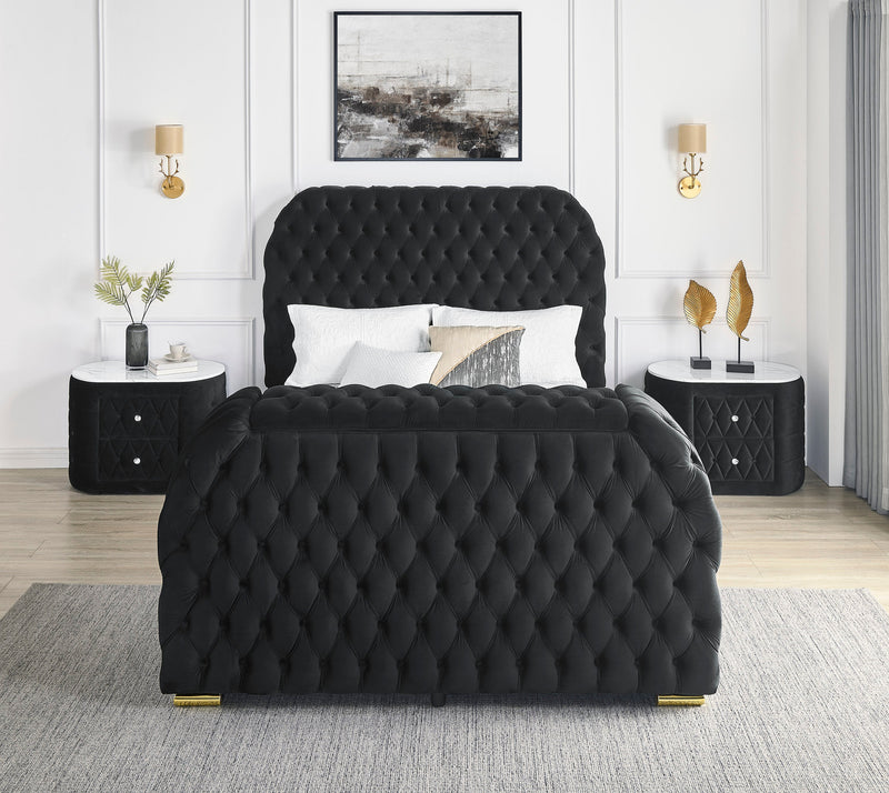 Crownmark Natalia Bed w/ Fireplace & Tv Lift - Black