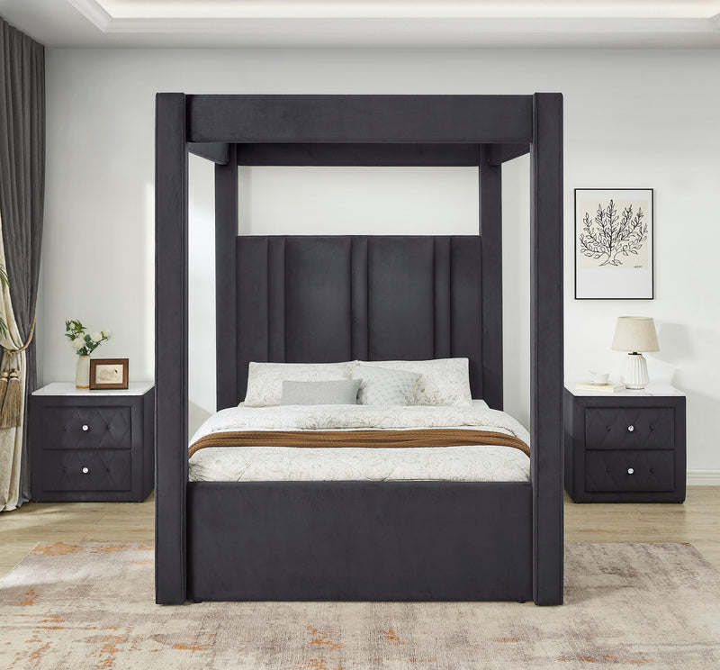Crownmark Jayla Canopy Bed - Black