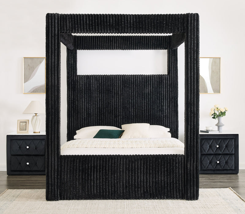 Crownmark Carla Bed - Black