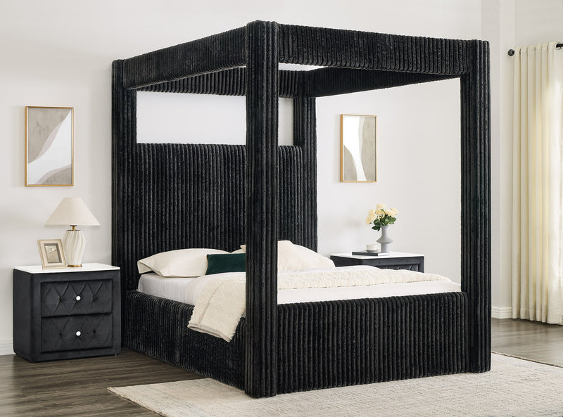 Crownmark Carla Bed - Black