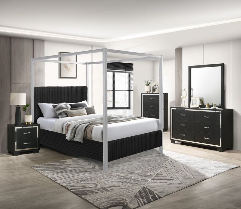 Cora Canopy Bed - Black