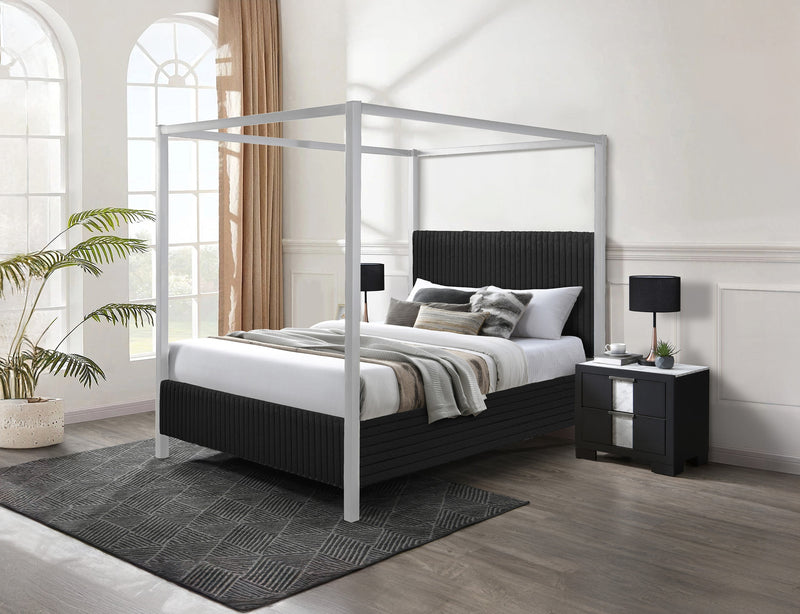 Cora Canopy Bed - Black