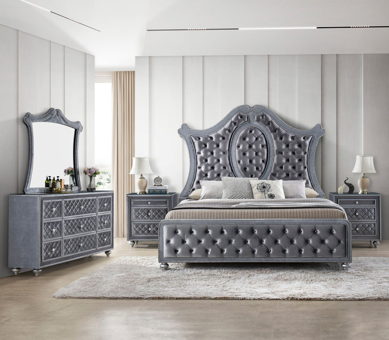 Crownmark Cameo Chest