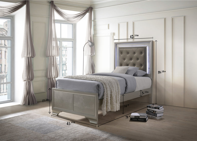 Crownmark Lyssa Bedroom Set