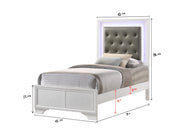 Crownmark Lyssa Bedroom Set - Frost
