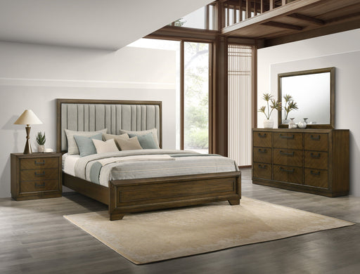 Crownmark Lakecrest Bedroom Set 4-Piece Bedroom Set