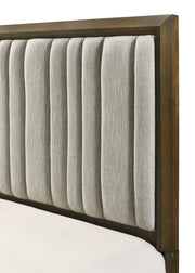 Crownmark Lakecrest Bed