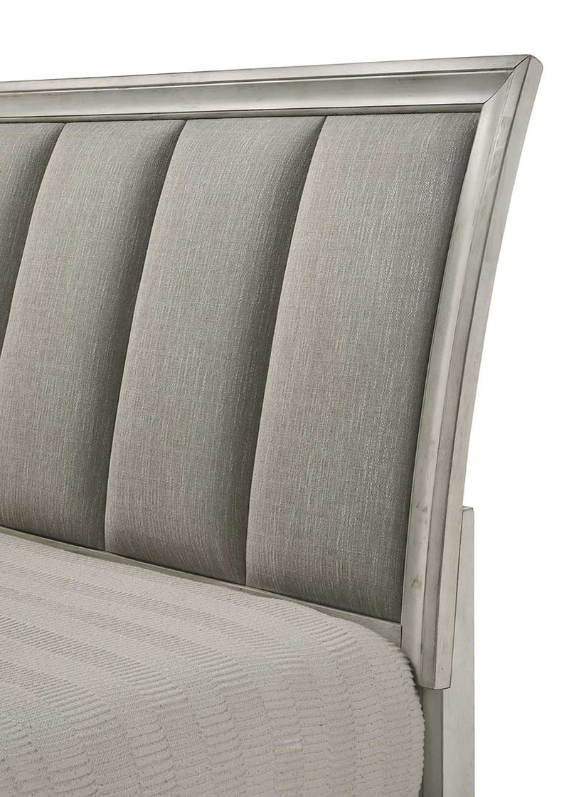 Crownmark Jaymes Bedroom Set - White Mist