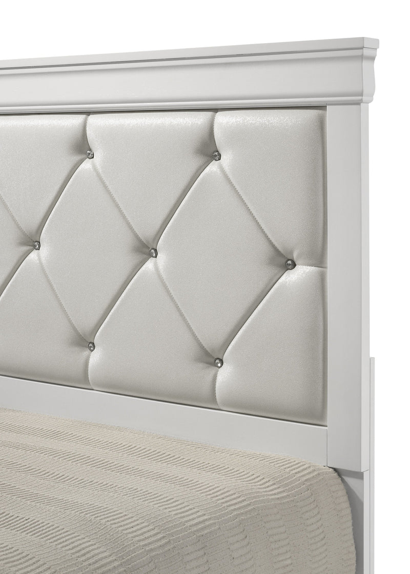 Crownmark Amalia Bedroom Set - White