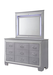 Crownmark Lillian Bedroom Set Dresser and Mirror